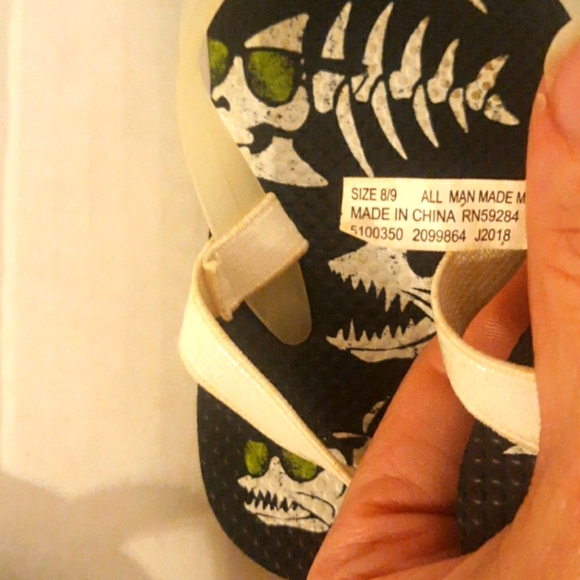 EUC Bundle Toddler Boys Flip Flop Sandals 3 Sets - Picture 9 of 14